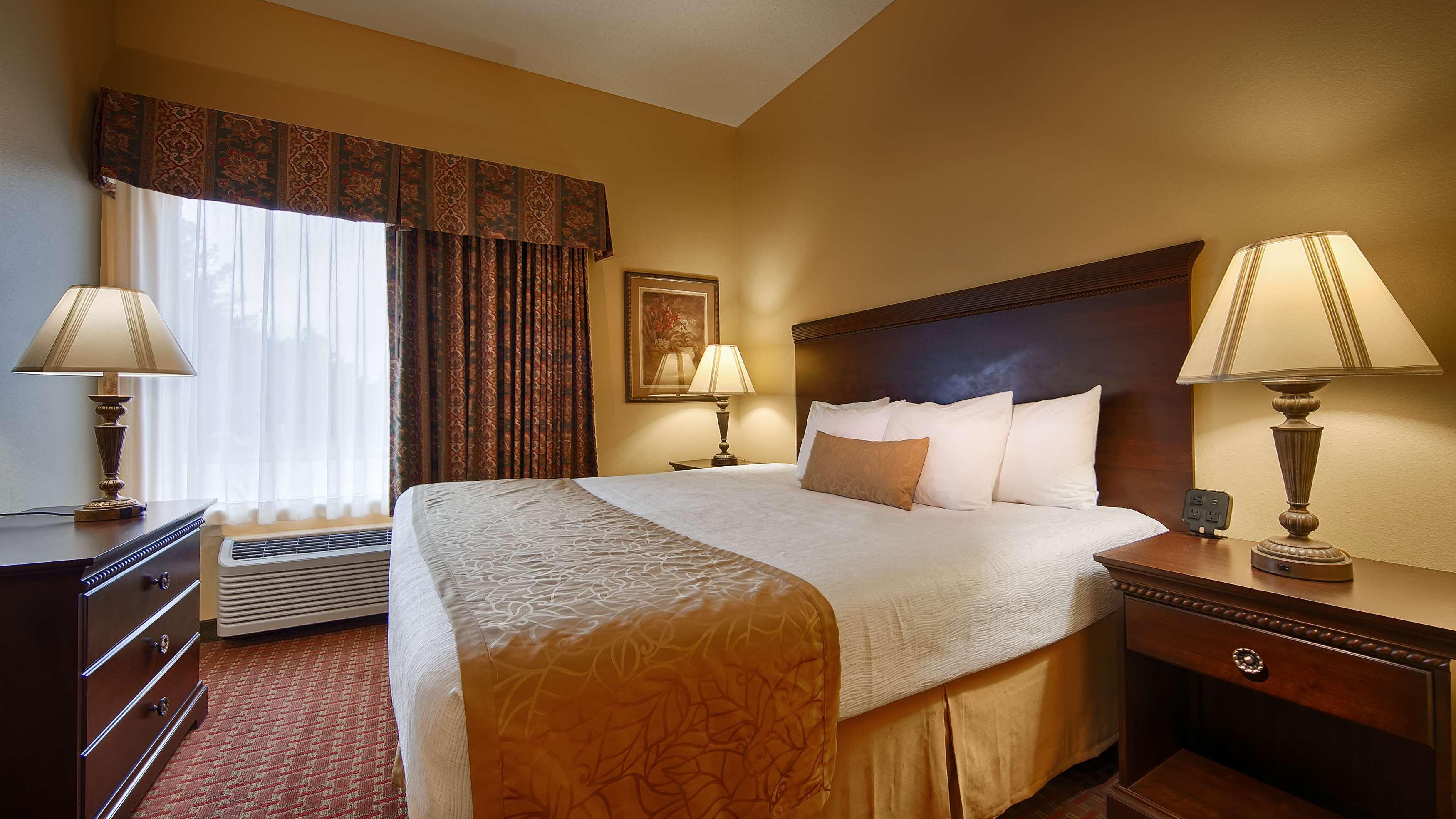 Best Western Plus Two Rivers Hotel & Suites Demopolis Exterior foto