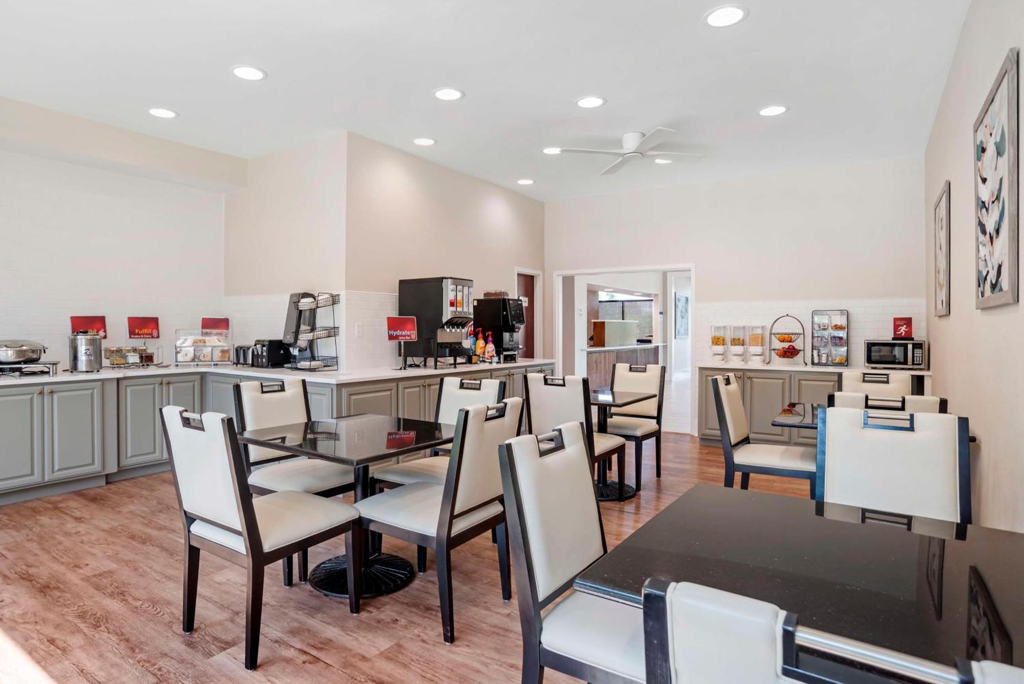 Best Western Plus Two Rivers Hotel & Suites Demopolis Exterior foto