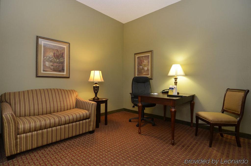 Best Western Plus Two Rivers Hotel & Suites Demopolis Quarto foto