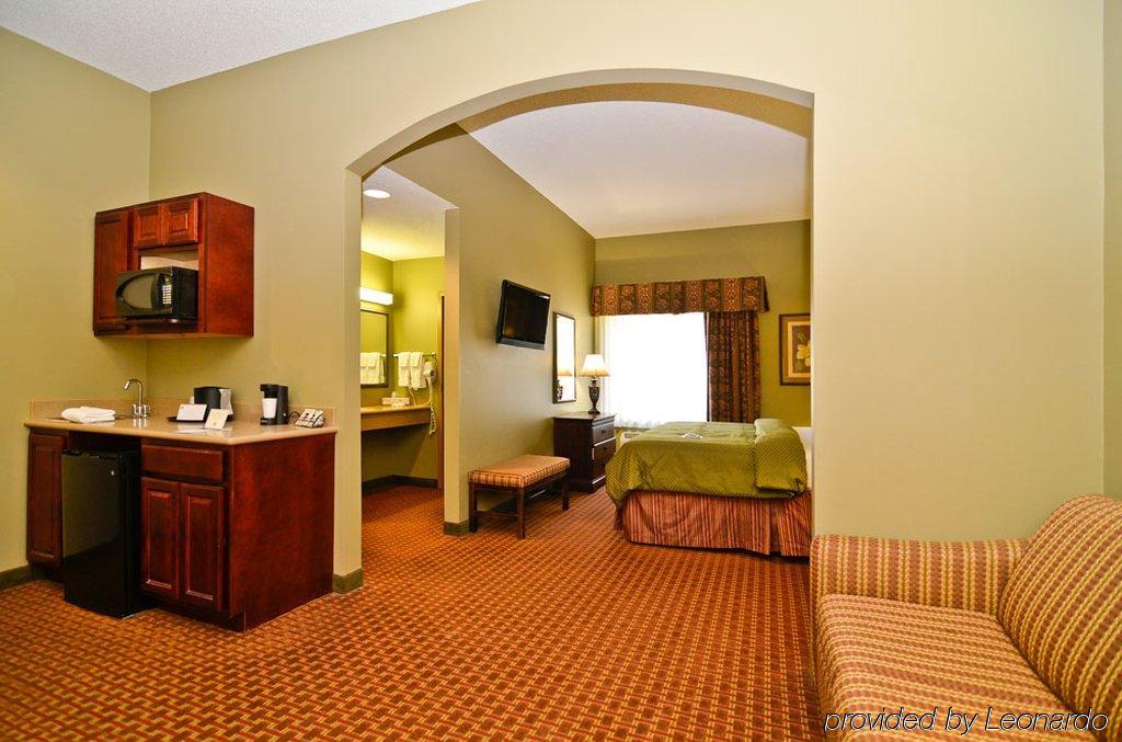 Best Western Plus Two Rivers Hotel & Suites Demopolis Quarto foto